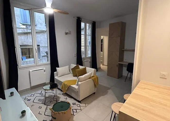Lägenhet T2 Au Coeur De L'ecusson Montpellier